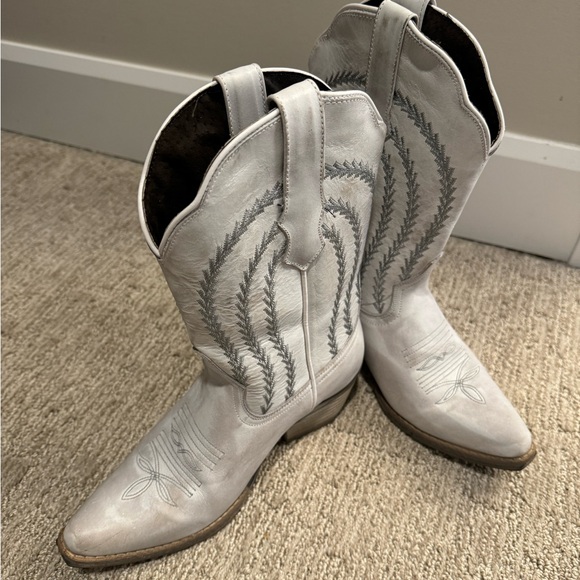 Sterling River Cowboot Boots - White - Women’s - Picture 3 of 3